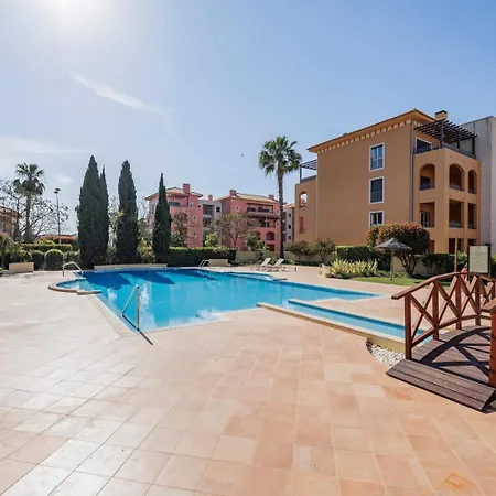 Avenue Vilamoura Quarteira